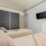 Holiday home Ricardo By Interhome *