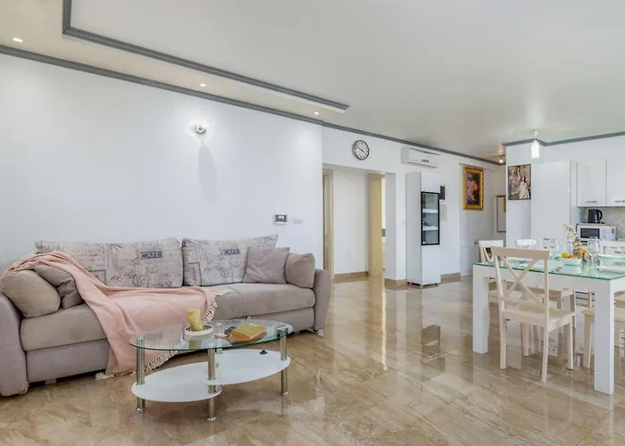 Ricardo By Interhome Holiday home *